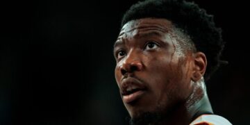 Devontae Cacok se doctora en Lugo con un MVP de época para un UCAM Murcia lanzado