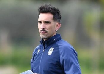 Luz verde para Raúl Guillén: el técnico ya podrá dirigir desde el banquillo