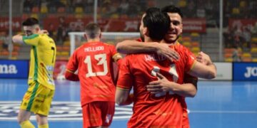 El Jimbee Cartagena corta a lo grande su agonía liguera (5-2)