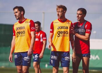 Oportunidad de oro del Real Murcia ante el colista para alejarse del descenso
