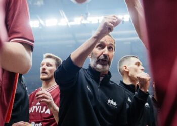 El arquitecto del mejor UCAM sufre para edificar la nueva Letonia