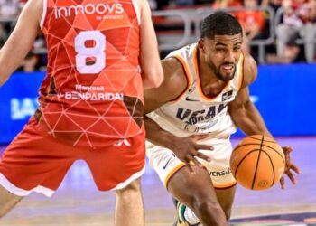 David DeJulius firma una página de oro en la historia del UCAM Murcia tras su exhibición en Manresa