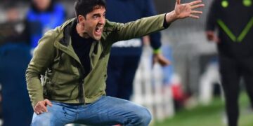 El resurgir del FC Cartagena: de la crisis al playoff bajo el ‘Efecto Vélez’