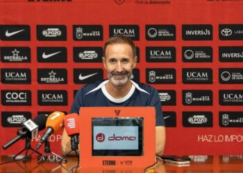 Sito Alonso deja de ser el seleccionador de Letonia