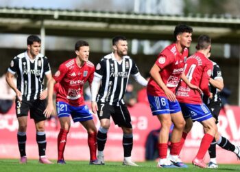 El FC Cartagena se abona al empate