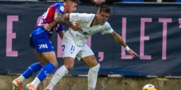 Reparto de puntos (1-1) entre Yeclano Deportivo y UCAM CF en el derbi regional de Segunda RFEF