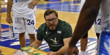 El Caesa Cartagena se encomienda a Roberto Blanco para salvar la categoría