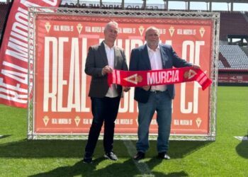 Sánchez Breis toma las riendas: Inyección de moral y viaje a Barcelona para la primera de las cinco ‘finales’