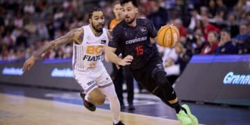 Un Covirán Granada, en horas bajas, aterrizará el próximo domingo en el Palacio de los Deportes de Murcia