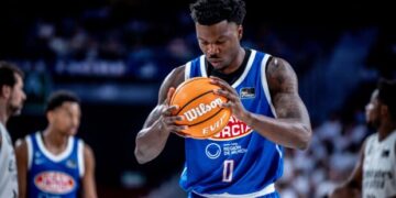 Devontae Cacok bajo lupa tras su accidentada caída ante el Real Madrid