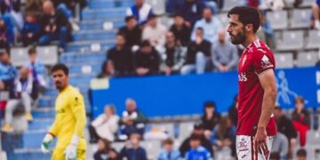 A un paso de la calma: El Real Murcia puede cerrar su herida este domingo