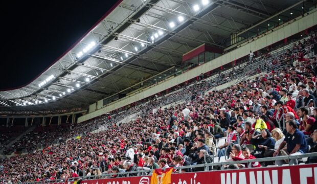 El Real Murcia y el síndrome del Enrique Roca: el gigante que olvida su fuerza en casa