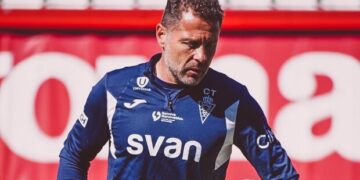 Curro Torres apela a la «unión y la experiencia» para sellar la permanencia este domingo
