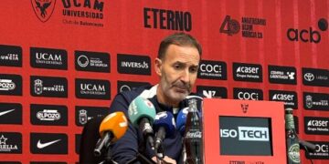 Sito Alonso contra la autocomplacencia: «Normalizar lo que estamos haciendo sería un error histórico»