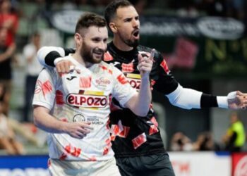 ElPozo Murcia resiste y fuerza un 4º partido ante el Barça