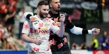 ElPozo Murcia resiste y fuerza un 4º partido ante el Barça