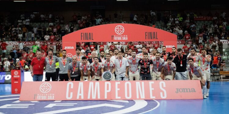 ElPozo Murcia se queda a las puertas del quinto partido y pierde la Liga (4-6)