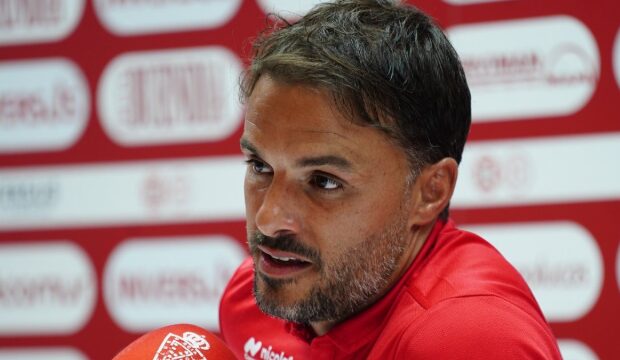 El Real Murcia abre una nueva era: Pedro León asume la presidencia