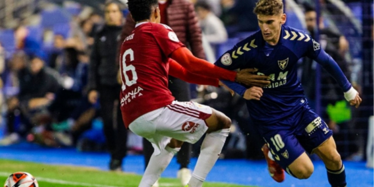 Memoria de un derbi moderno: los partidos que encendieron la rivalidad entre el Real Murcia y UCAM