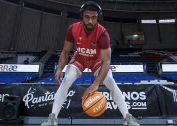 La cláusula de rescisión, el factor determinante que aceleró la marcha de Hezonja y encalla el ‘caso DeJulius’