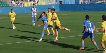 El Águilas deja escapar ante el Alcorcón un triunfo en superioridad numérica (2-2)