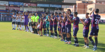 El Yeclano muestra imagen de equipo grande ante el FC Cartagena