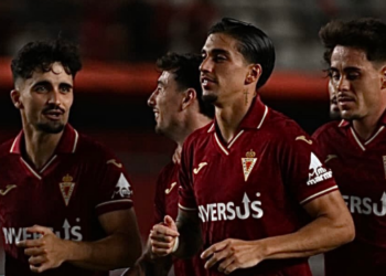 El Real Murcia aprueba con nota la pretemporada y pone el foco en el arranque liguero ante el Hércules