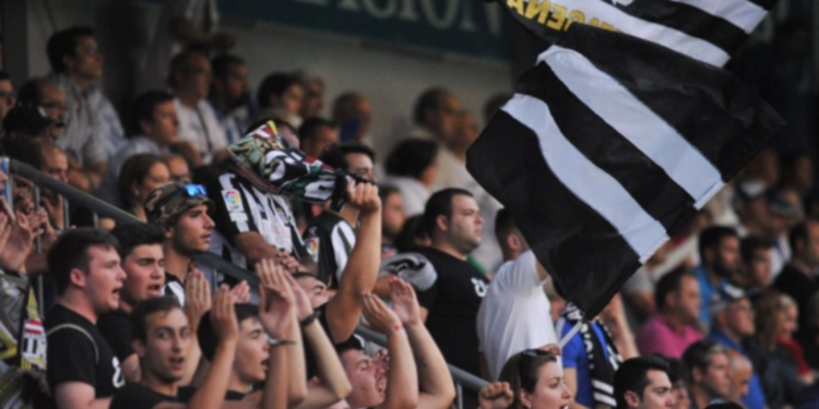 El FC Cartagena supera los 6.000 abonados para la temporada 2026/2027