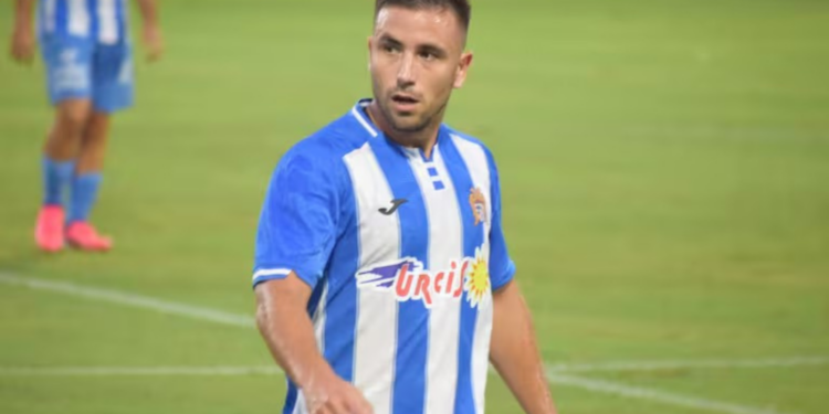 Jesús Carrillo será jugador del Águilas: la apuesta por un talento que vuelve a sentirse futbolista