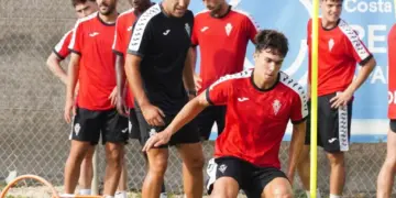 El Real Murcia se mide al CD Cieza en la semifinal del XII Trofeo Manny Pelegrín