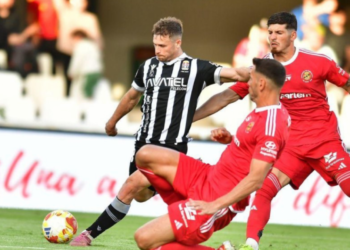 El Cartagena busca estrenar el Cartagonova esta temporada a lo grande