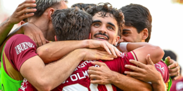 El mejor Real Murcia en Primera RFEF: un arranque que invita a soñar con el ascenso