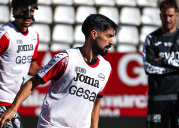 Maratón a la vista: El Real Murcia recarga pilas antes de afrontar un nuevo carrusel de partidos