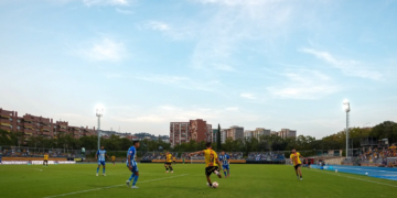 El Águilas paga sus imprecisiones y cae ante el Sant Andreu (2-0)