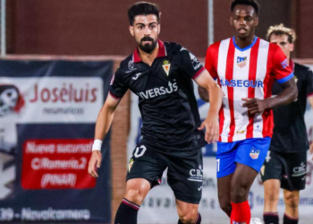 Adiós al billete copero: el Real Murcia se estrella en Navalcarnero