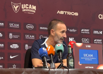 «Hay que ganar a Tenerife, no a Marcelinho»: Sito Alonso analiza el duelo ante La Laguna Tenerife