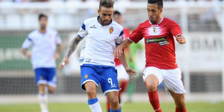 Goles, permanencias y nostalgia: así es el balance histórico entre el Real Murcia y el Real Zaragoza